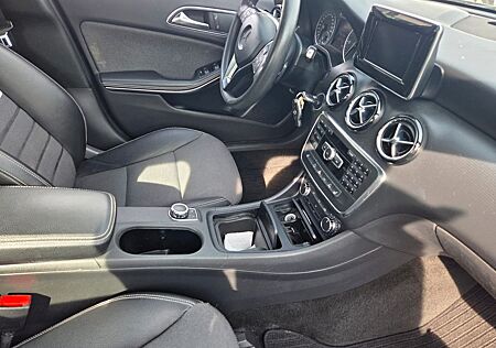 Mercedes-Benz A 180 CDI Navi