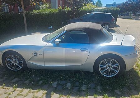 BMW Z4 2.2i