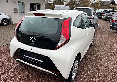 Toyota Aygo (X) Aygo -play