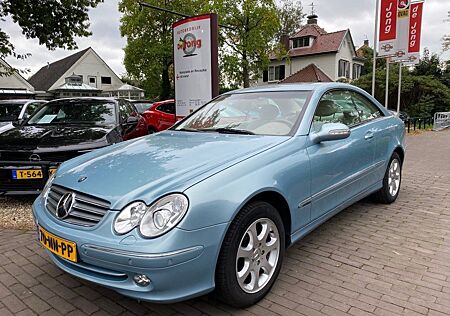 Mercedes-Benz CLK 200 K. ELEGANCE automatik / AIRCO-ECC / NAVI