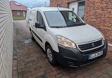 Peugeot Partner E - 3 Sitzer - Wenig gelaufen -