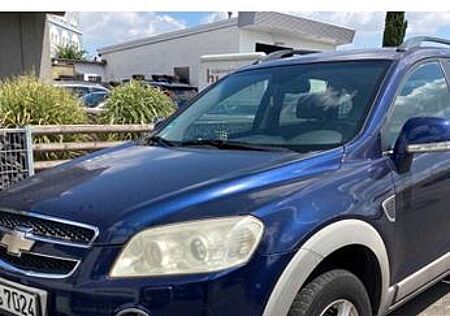 Chevrolet Captiva AUTOMATIC 3.2 LT 4WD 7-Sitzer