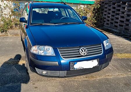 VW Passat Variant Volkswagen 1.9TDI 96kW 5-Gang Comfortlin...