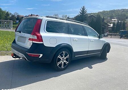 Volvo XC 70 XC70 T6 AWD Summum | 304 PS | Leder | Navi