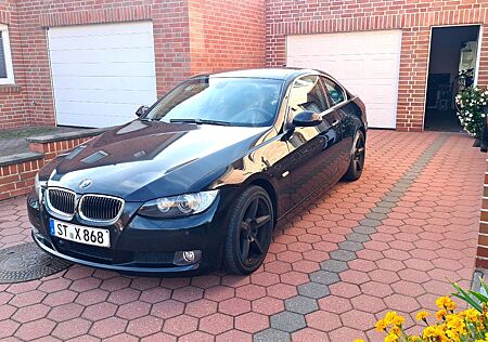 BMW 330d Coupé E92