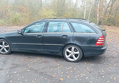 Mercedes-Benz C 200 KOMPRESSOR T CLASSIC Classic