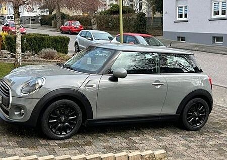 Mini One D , Navi, CarPlay, Klimaautomatik, TÜV Neu