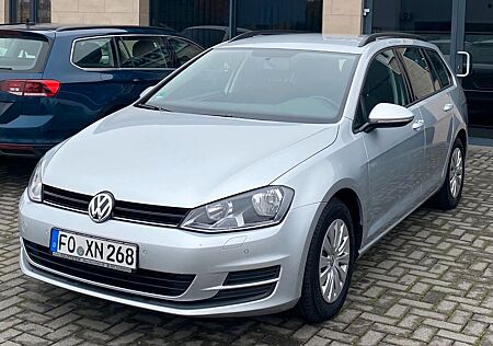 VW Golf Volkswagen 1.6 TDI BlueMotion Trendline Variant Tr...