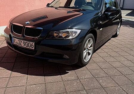 BMW 318i 2005 Handschalter TÜV abgelaufen