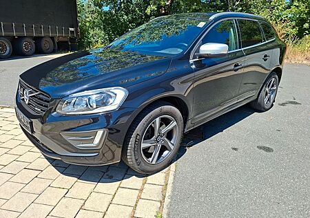 Volvo XC 60 XC60 D5 AWD R-Design ACC PANO 4XSHZ LEDER AHK