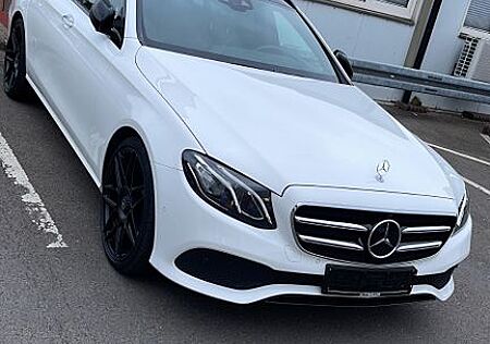 Mercedes-Benz E 250 T AVANTGARDE Burmester Widescreen