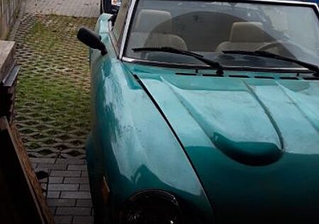 Fiat 124 Spider CS 02