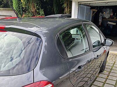Peugeot 208 PureTech 82 Active Active