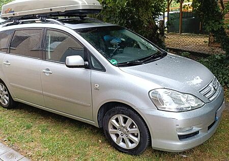 Toyota Avensis Verso 2.0 Executive Executive