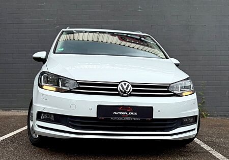 VW Touran Volkswagen Sound 1.6 DSG /ACC/SHZ/NAVI/PDC