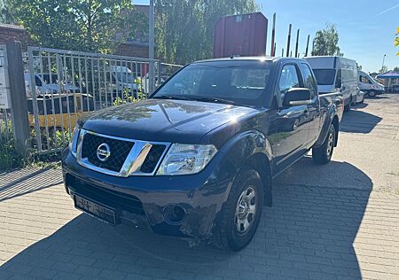 Nissan Navara Pickup King Cab XE 4X4