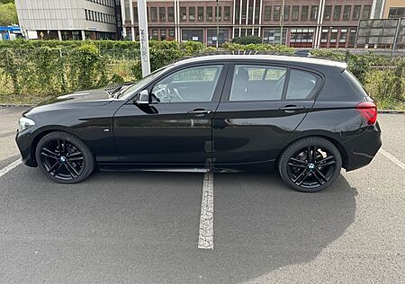 BMW 120i Edition M Sport Shadow A Edition M Spor...