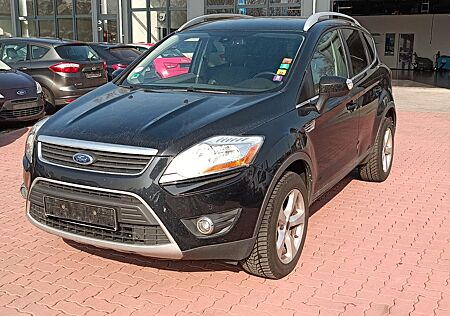 Ford Kuga 2,0 Titanium 4x4*Klima*SHZ*Tempomat*AHK*Tel