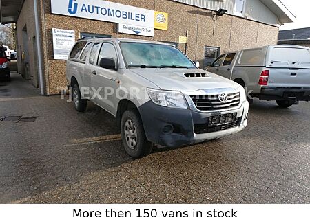 Toyota Hilux Extra Cab 4x4
