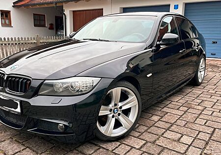 BMW 320i Sportpaket - Zweitmotor - Top