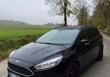 Ford Focus 2,0 TDCi 110kW PowerShift Busines Turn...