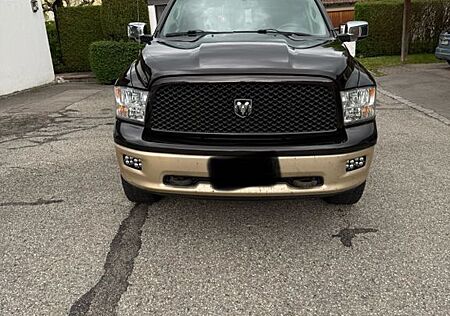 Dodge RAM 1500 Longhorn 4x4 5.7l Hemi (LPG)