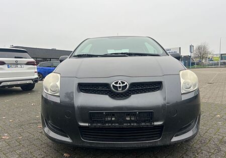 Toyota Auris 1,33-l-Dual-VVT-i Life