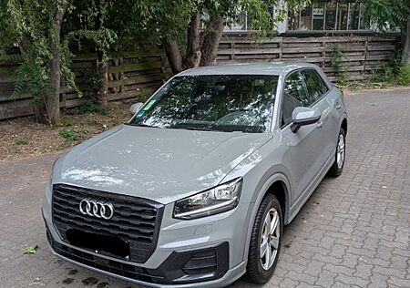 Audi Q2 30 TFSI - Ersthalter - 52.000km