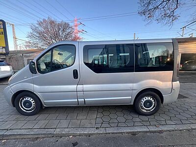 Opel Vivaro Life Diesel 7 Sitzer-Klima-Efh-Mfl-Ahk-Zv