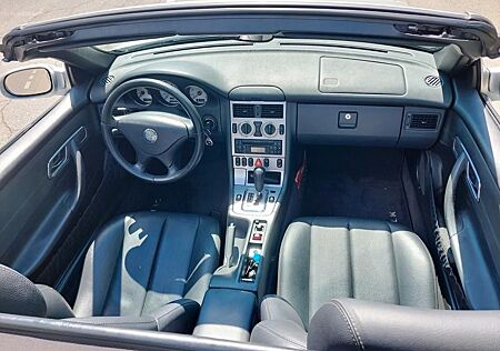 Mercedes-Benz SLK 230 Kompressor mit ONE-TOUCH Dachsteuerung