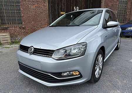 VW Polo Volkswagen V 1.2 Automatik Lounge * 1. Hand * Garantie