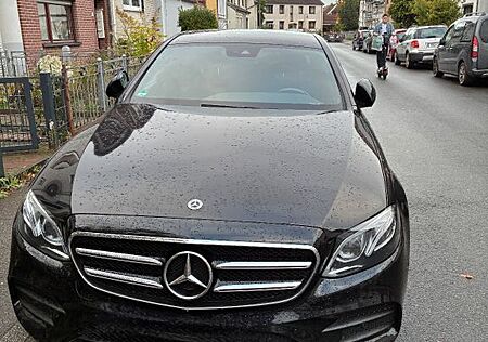 Mercedes-Benz E 220 d Autom. -