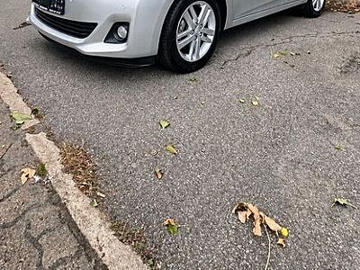 Toyota Verso-S 1,33-l-Dual-VVT Multidrive S Club Club