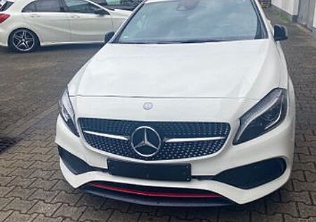 Mercedes-Benz A 250 Sport 4MATIC Motorsport Edit. DCT Spor...