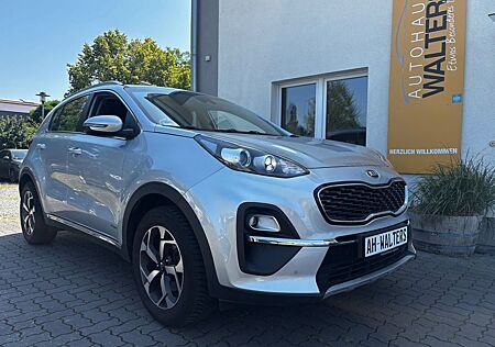 Kia Sportage Vision 4WD = Automatik - Navi - Kamera