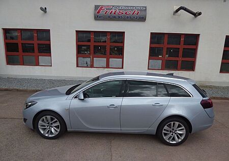 Opel Insignia Innovation 4x4, Top gepflegt