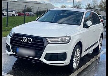 Audi Q7 3.0 TDI 7 Sitzer
