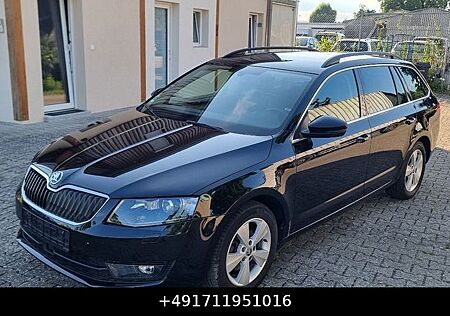Skoda Octavia Combi Style NAVI LEDER