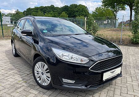 Ford Focus Turnier Business/NAVI~LENKRADHEIZUNG~PDC