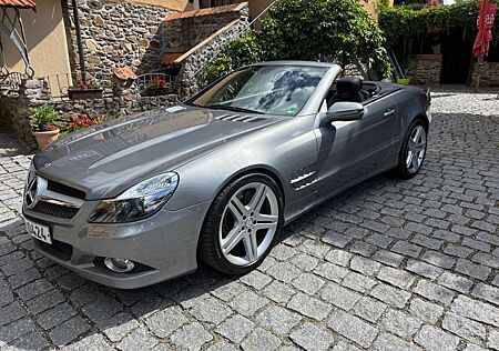 Mercedes-Benz SL 350 - Sommerwagen mit Regelmasigeservise
