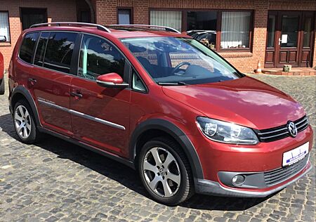 VW Touran Volkswagen CrossTouran