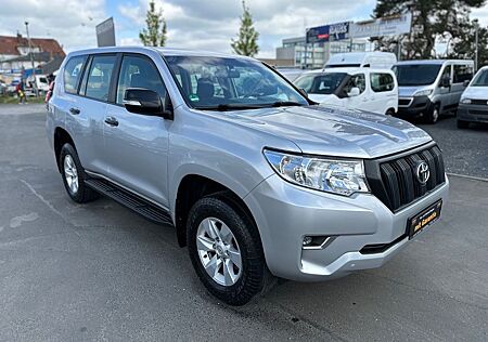Toyota Land Cruiser 2.8 *Klima*PDC*AHK*Netto- 30.000 €