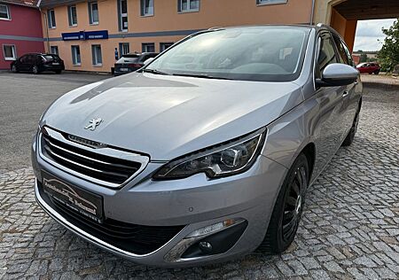 Peugeot 308 SW 1.2 PureTech Allure LED Navi Kamera 2Hand