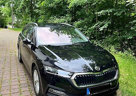 Skoda Octavia 1.5 TSI e-TEC DSG Combi