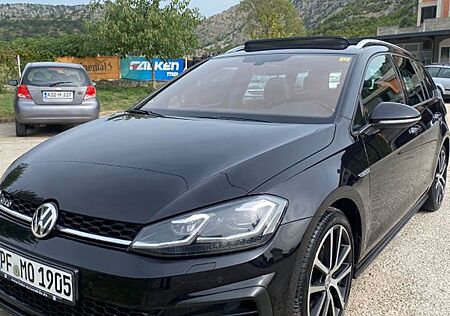 VW Golf Volkswagen 2.0 TDI GTD Variant GTD