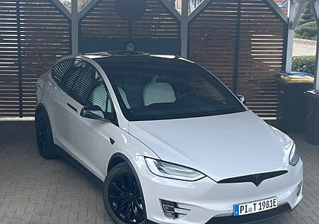 Tesla Model X Raven CPO Garantie TÜV Long Range