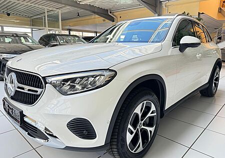 Mercedes-Benz GLC 300 2.0 Diesel 4Matic AHK Kamera Navi