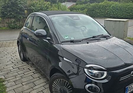 Fiat 500E Cabrio 42 kWh -