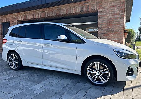 BMW 2er 220i Gran Tourer M-Paket / Service neu