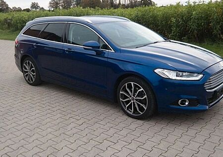Ford Mondeo 2,0 TDCi 132kW Titan. LED Parkass. Nav.